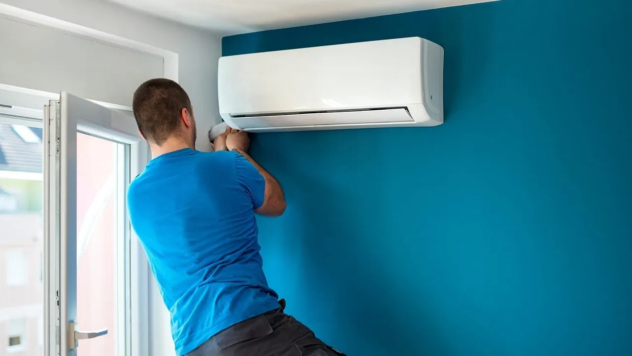 El mantenimiento que debes hacer a tu aire acondicionado antes del verano para no pagar de más