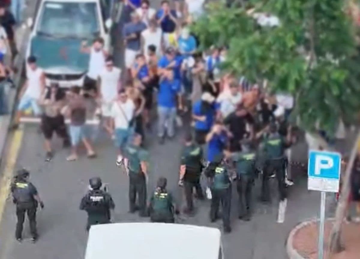 La Guardia Civil busca a los responsables de los altercados del Güímar-Hortaleza: así fue el lanzamiento de objetos contra la guagua visitante