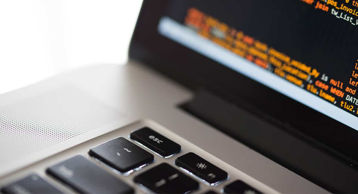 Alertan del fraude que se activa al mover el ratón y simula el bloqueo del navegador