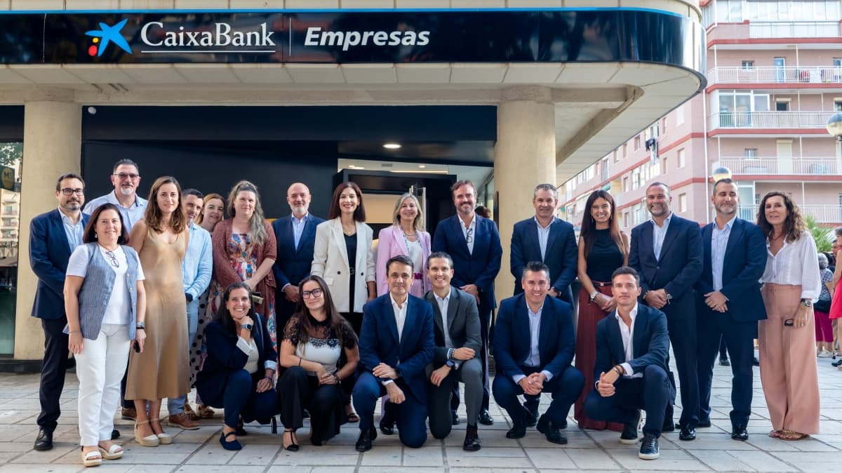 Tierra de empresas | CaixaBank inaugura un nuevo Centro de Empresas en Benidorm
