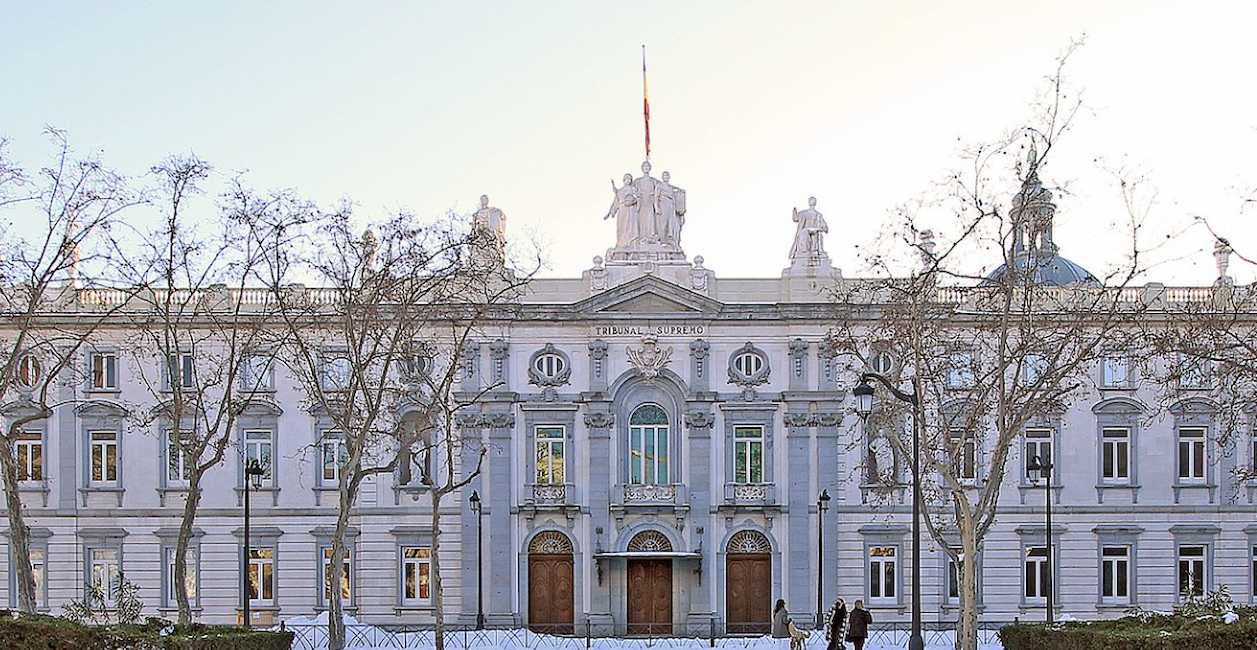 Crisis de la vivienda: El Tribunal Supremo choca consigo mismo, de salvar al Santander a avalar el opaco cálculo bancario en favor del BBVA