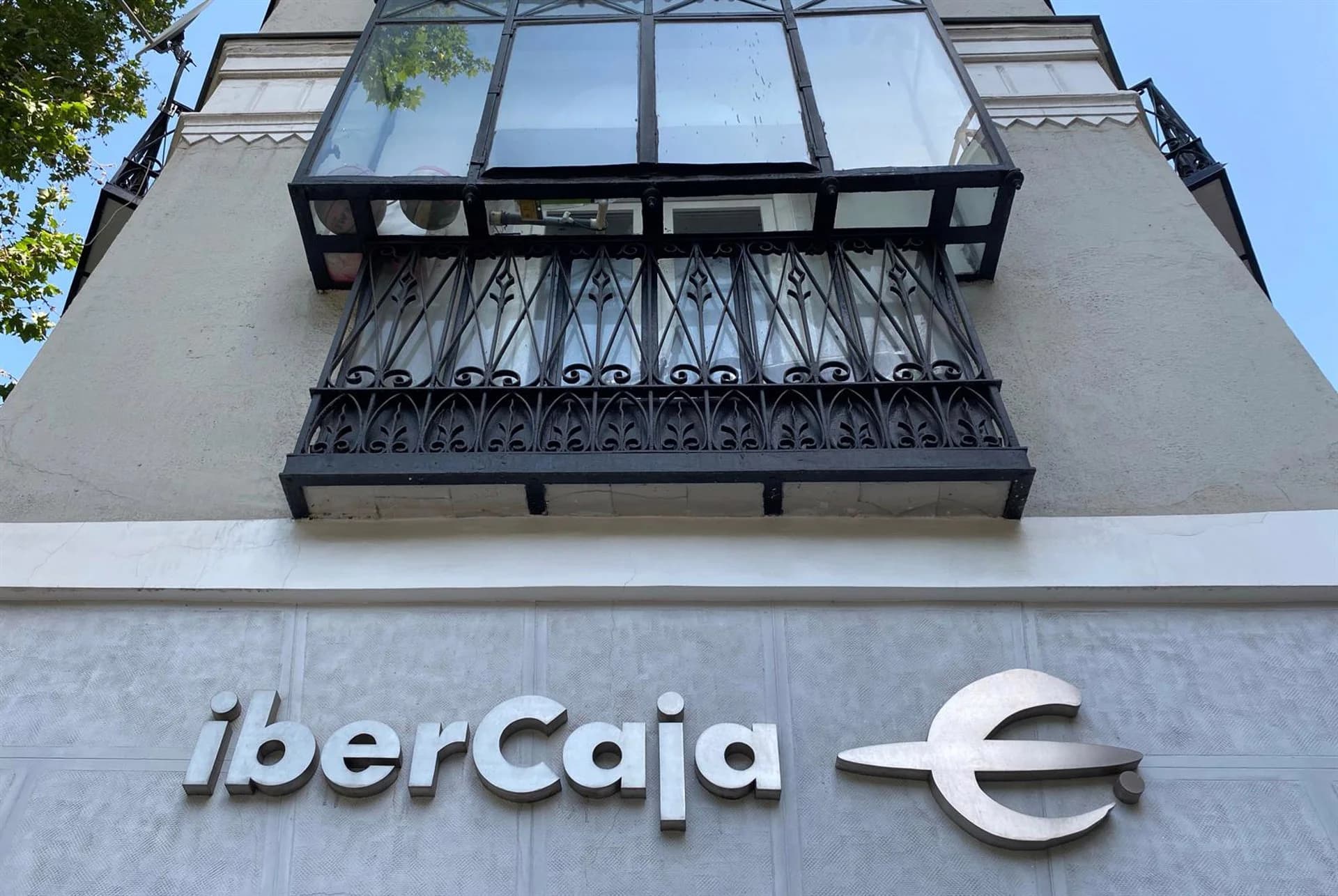 Ibercaja incorpora el pago presencial con Bizum en comercios