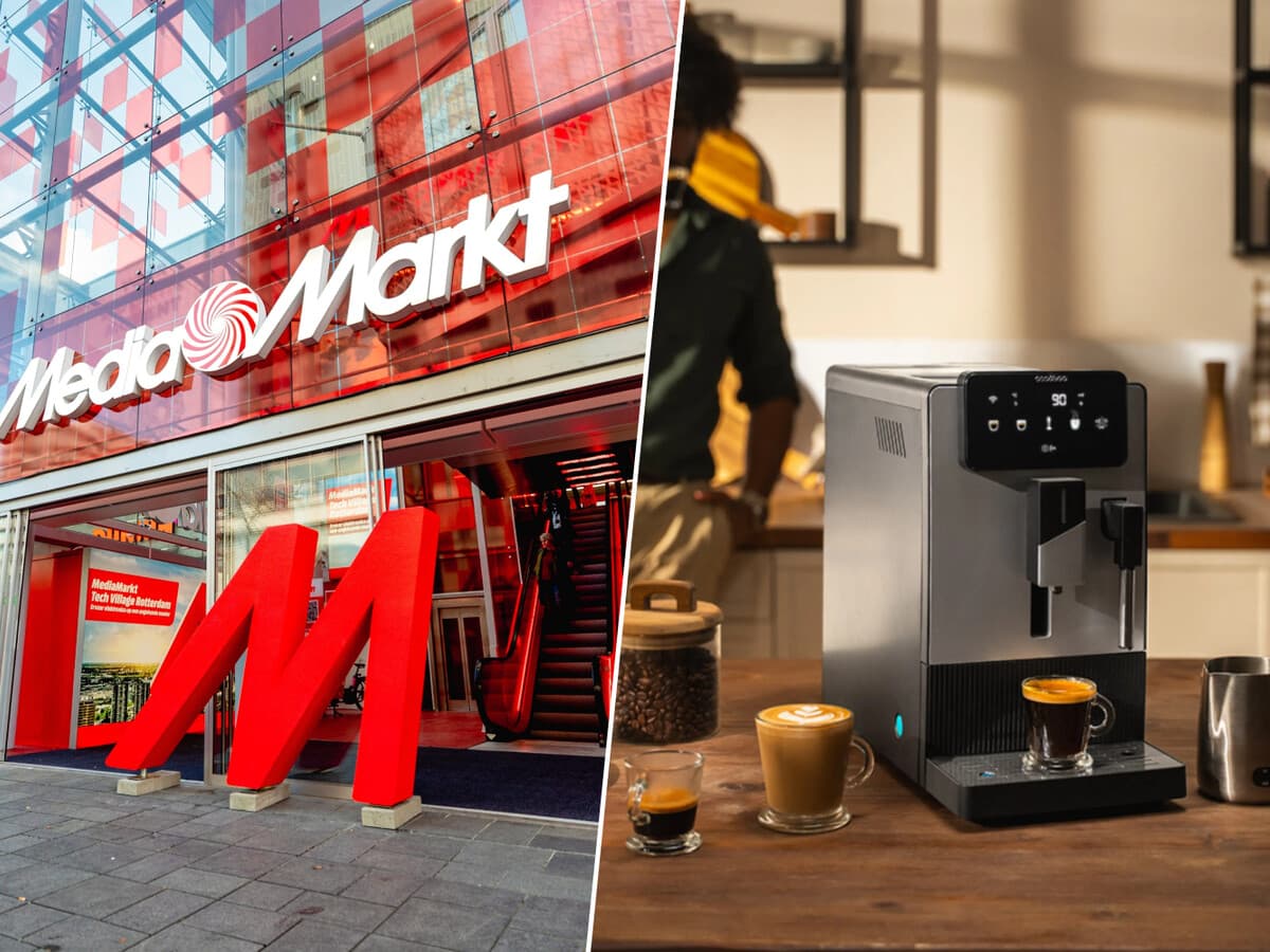 MediaMarkt liquida en su Día sin IVA una cafetera con molinillo integrado perfecta para cocinas pequeñas