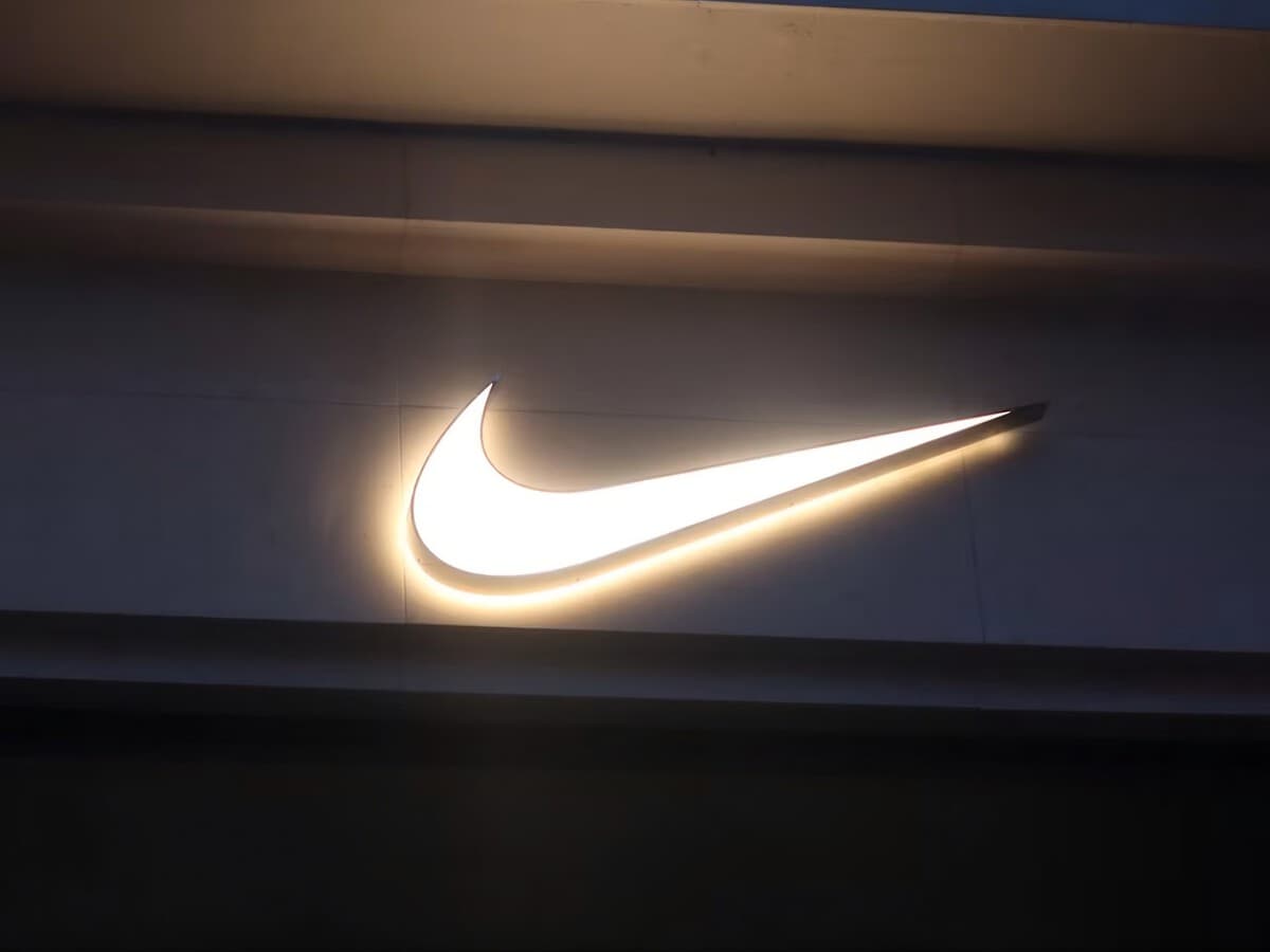 Liquidación de Nike: camisetas, zapatillas, pantalones cortos y más desde 19,99 euros en su outlet