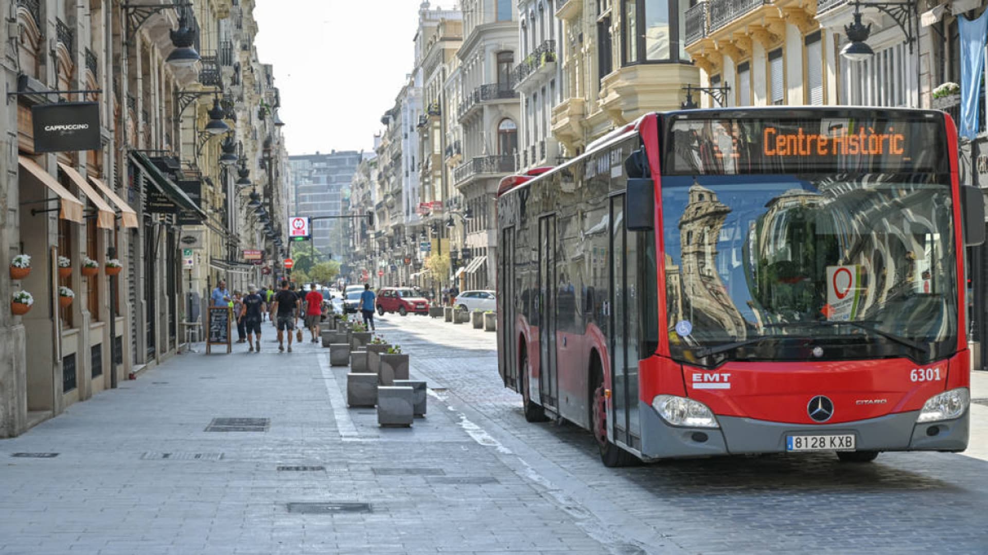EMT Valencia incorpora 160 conductores y 218 autobuses con un presupuesto récord de 266 millones de euros