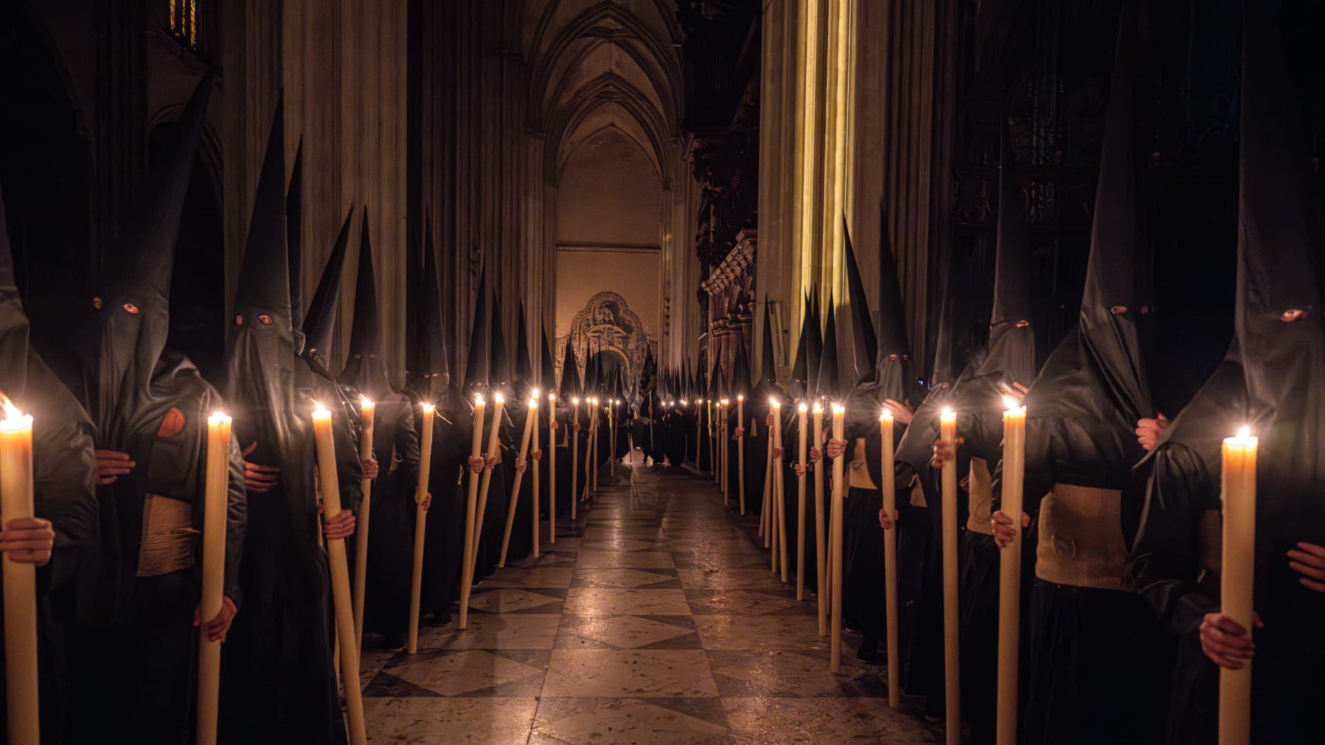 Reorganización en el paso por la Catedral para la Semana Santa de 2027