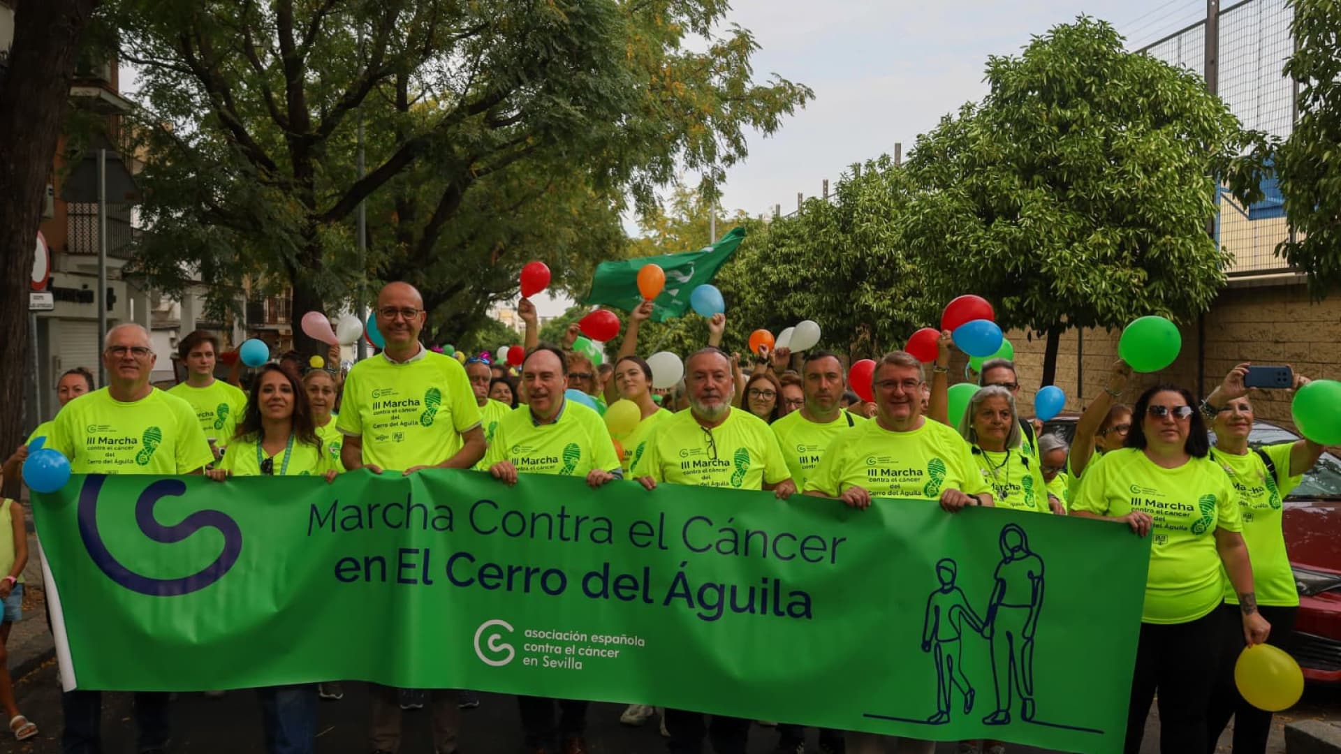 Más de 1.000 personas recorren las calles del Cerro del Águila en la III Marcha Contra el Cáncer