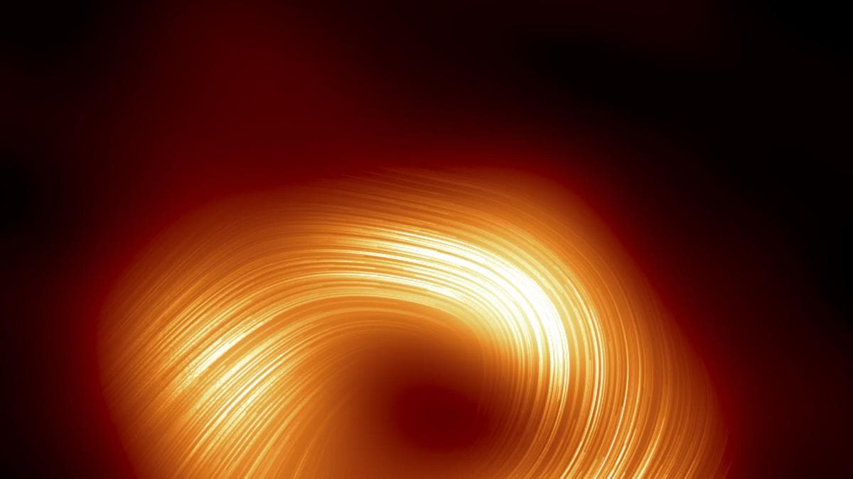 Descubren una estrella que viaja a 25.000 km/s junto al inmenso agujero negro de la Vía Láctea