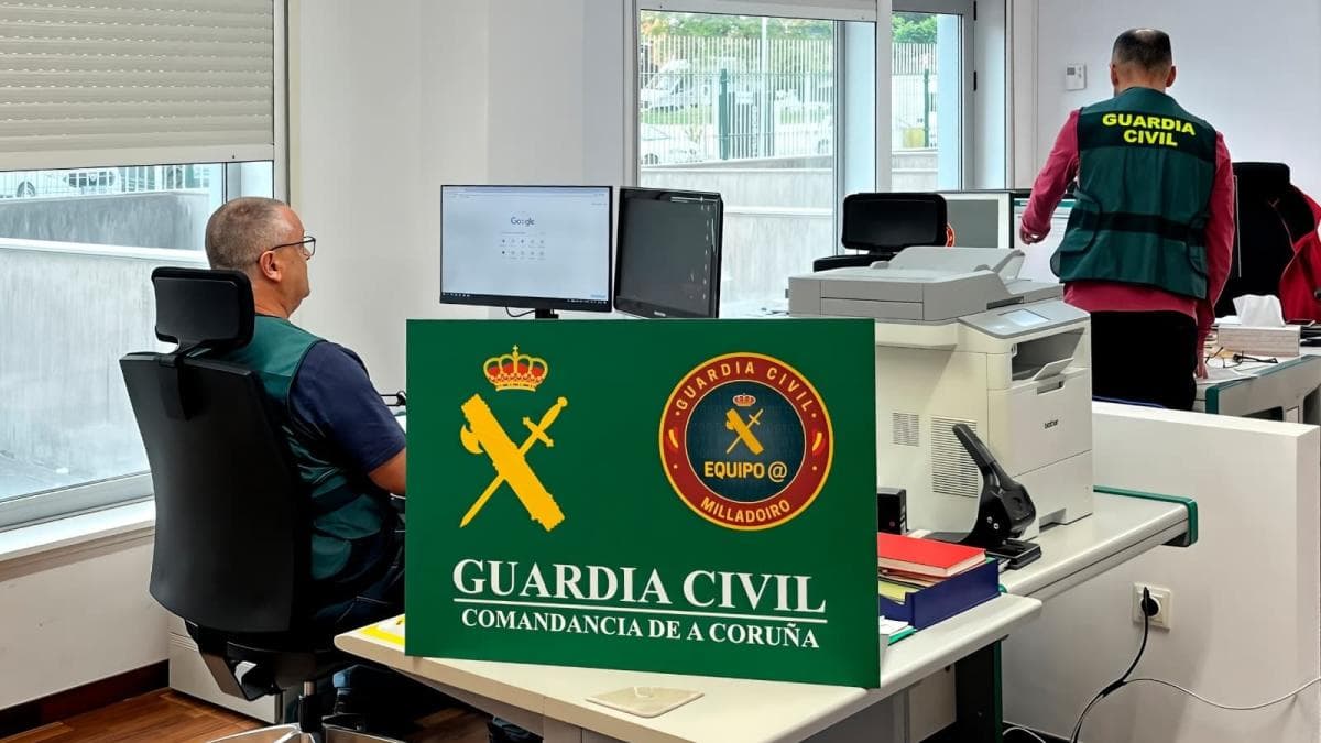 La Guardia Civil destapa una estafa masiva a hosteleros de La Coruña: «Pague ahora o le cortamos la luz»