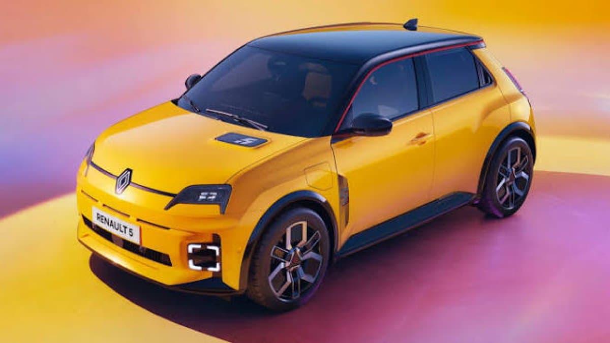 El Renault 5 E-TECH estrena importantes novedades
