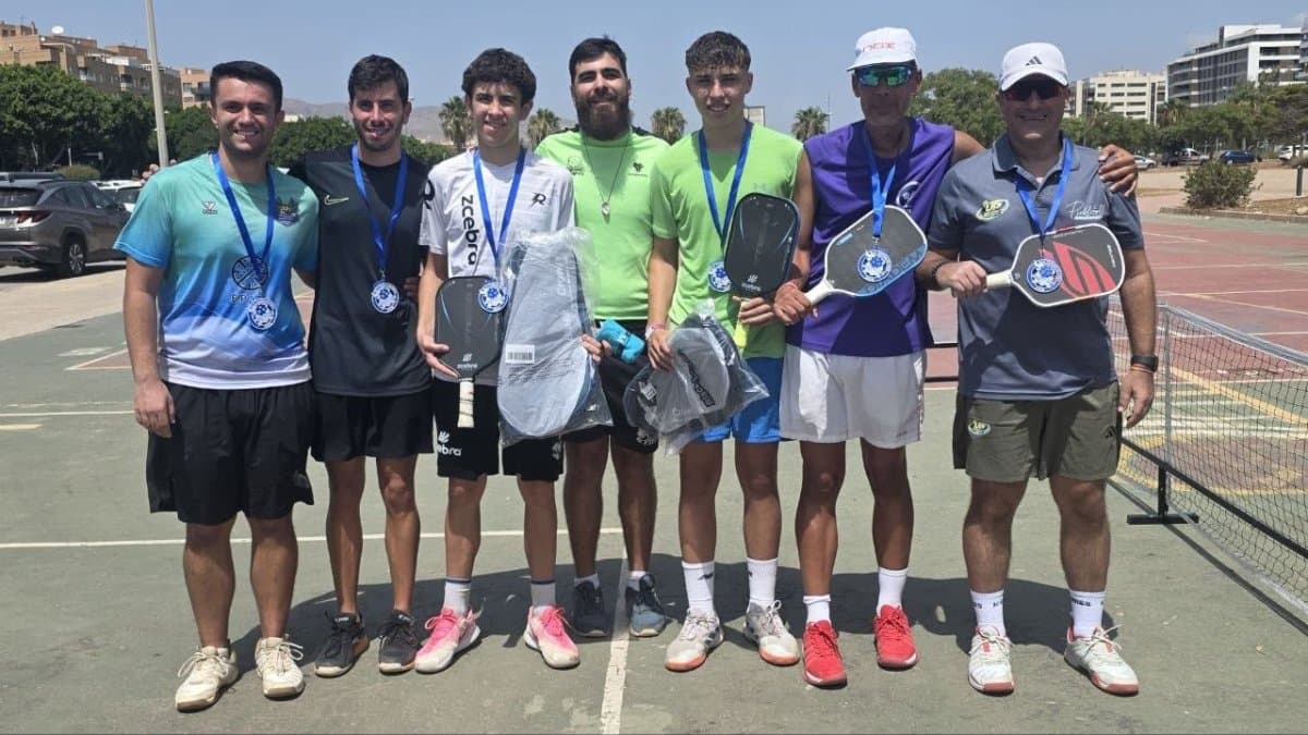 El pickleball crece en Almería con 40 participantes y un carácter inclusivo en el Open de Feria