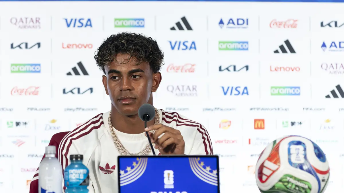 Lamine Yamal: "Siempre es especial marcar en partidos así, acepto el reto"