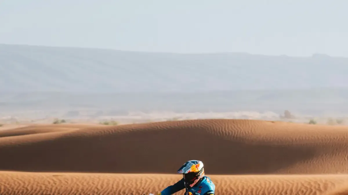 Un sublime Edgar Canet se pone líder del Rally de Marruecos a dos etapas del final