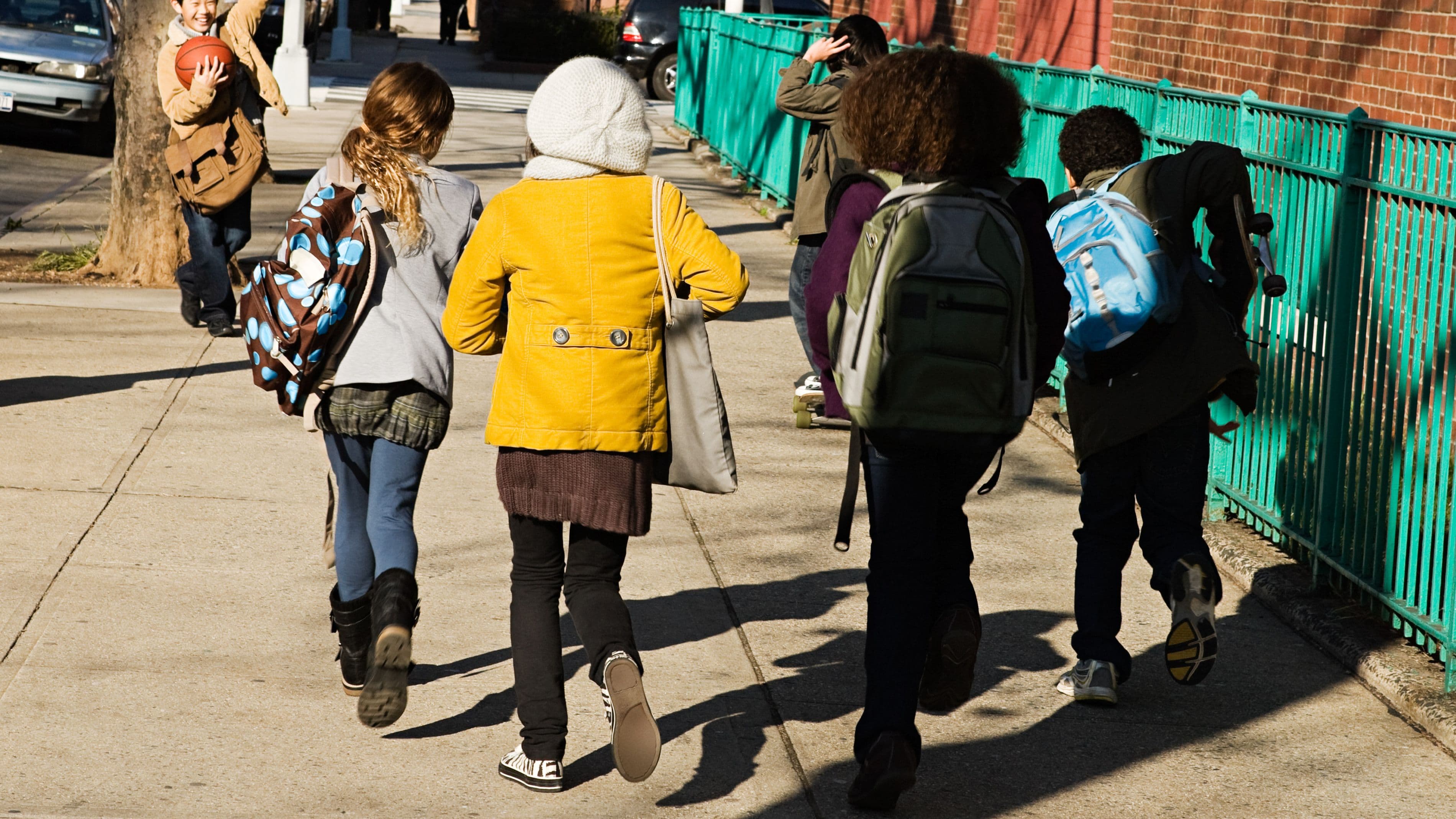 Nueva York prohíbe el uso de inteligencia artificial en las escuelas públicas hasta los 14 años