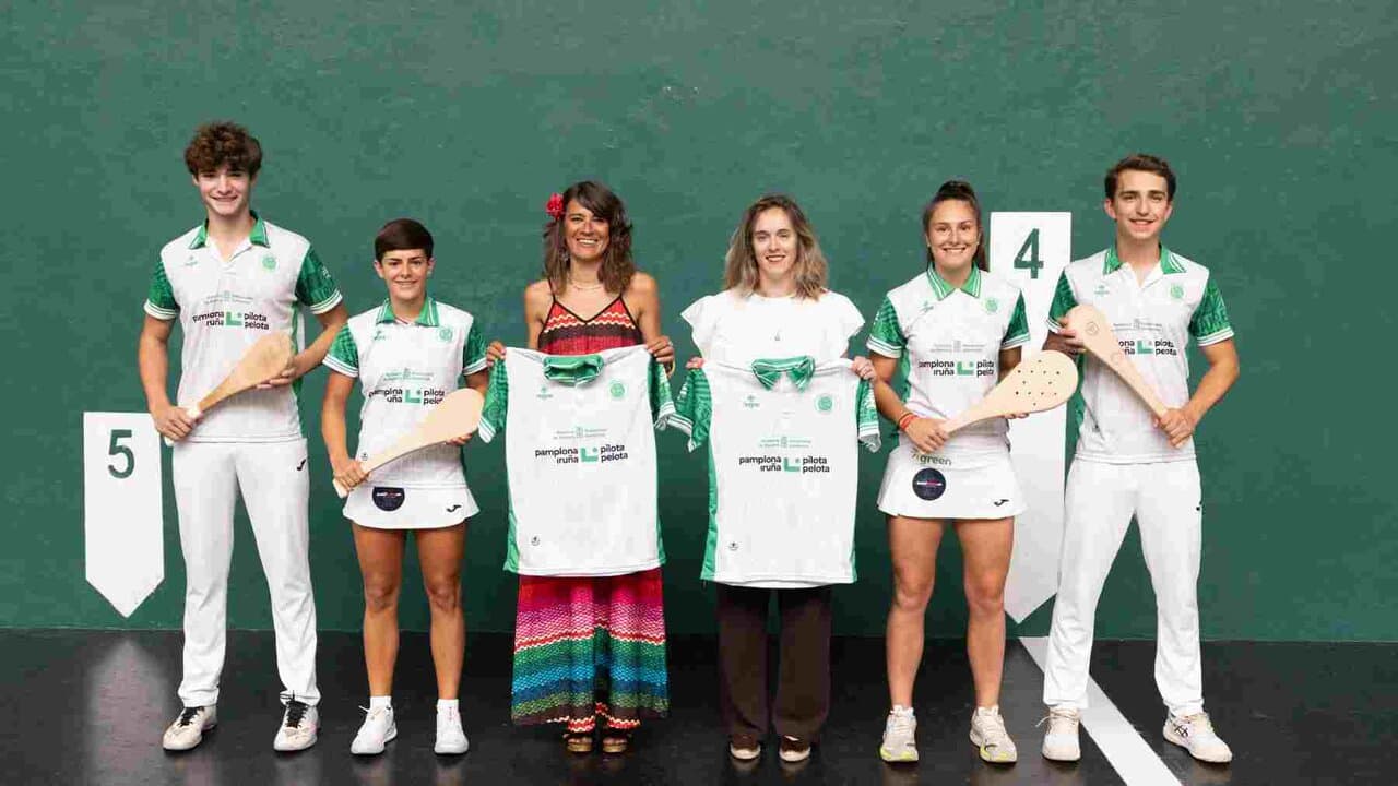 Asiron elige la Pelota Vasca para promocionar Pamplona pese a sumar solo el 2,5 % de los deportistas navarros