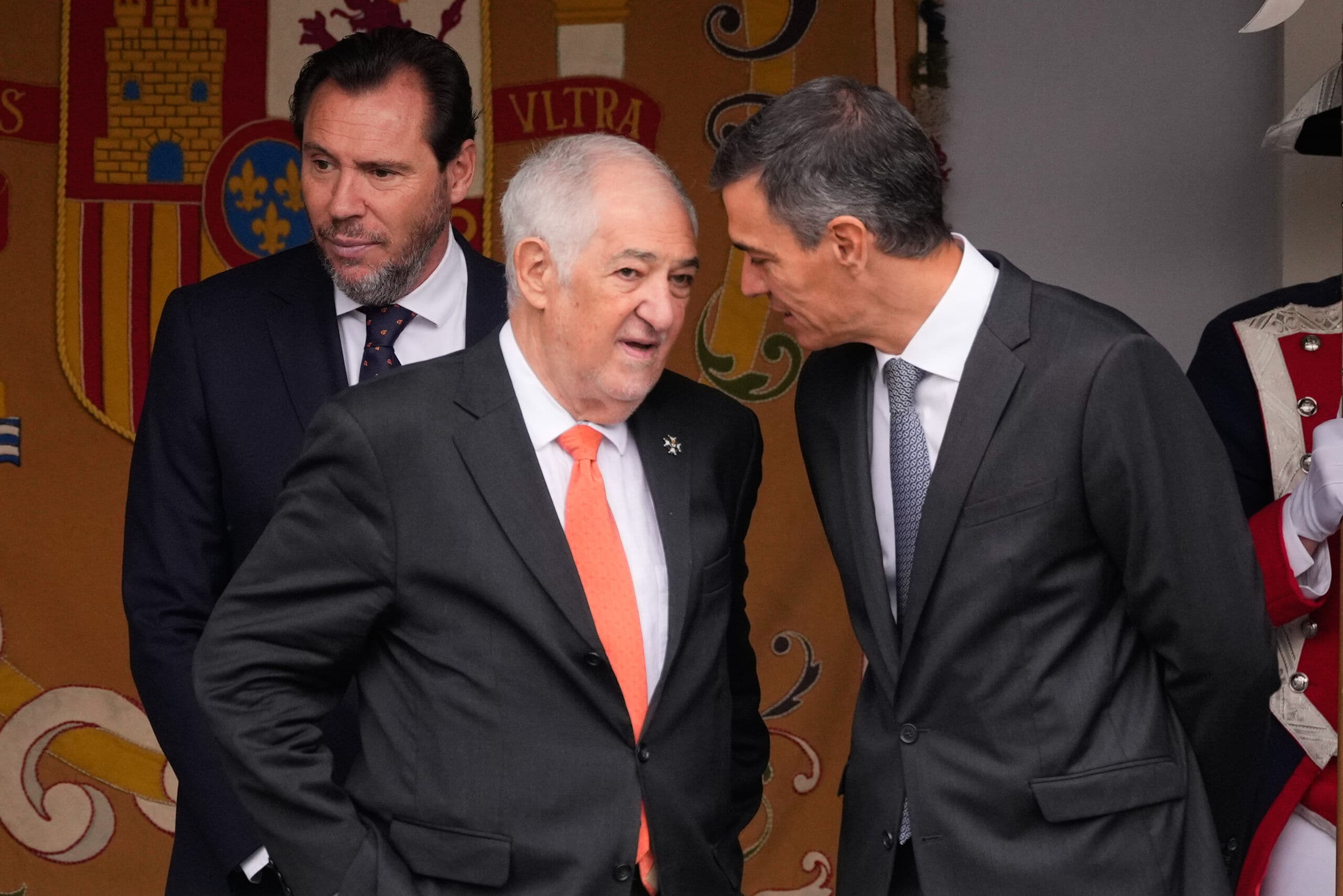Ábalos confía en que el TC de Conde-Pumpido le saque de prisión
