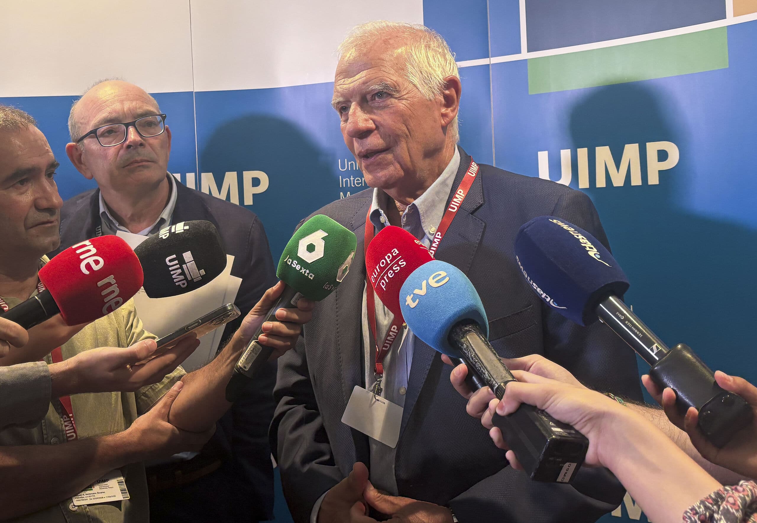 El prestigio de Borrell, los unicornios y otras criaturas fantásticas