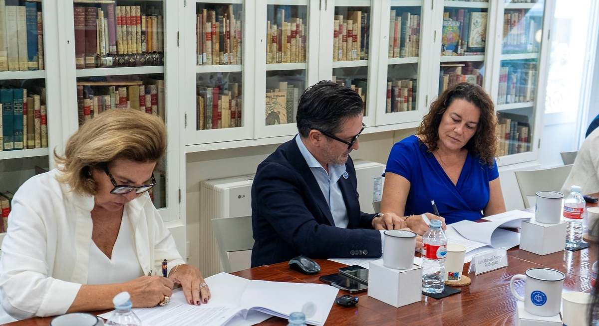 La Fundación CINNED y la Fundación Ortega-Marañón firman un acuerdo para impulsar proyectos educativos, humanísticos y de investigación