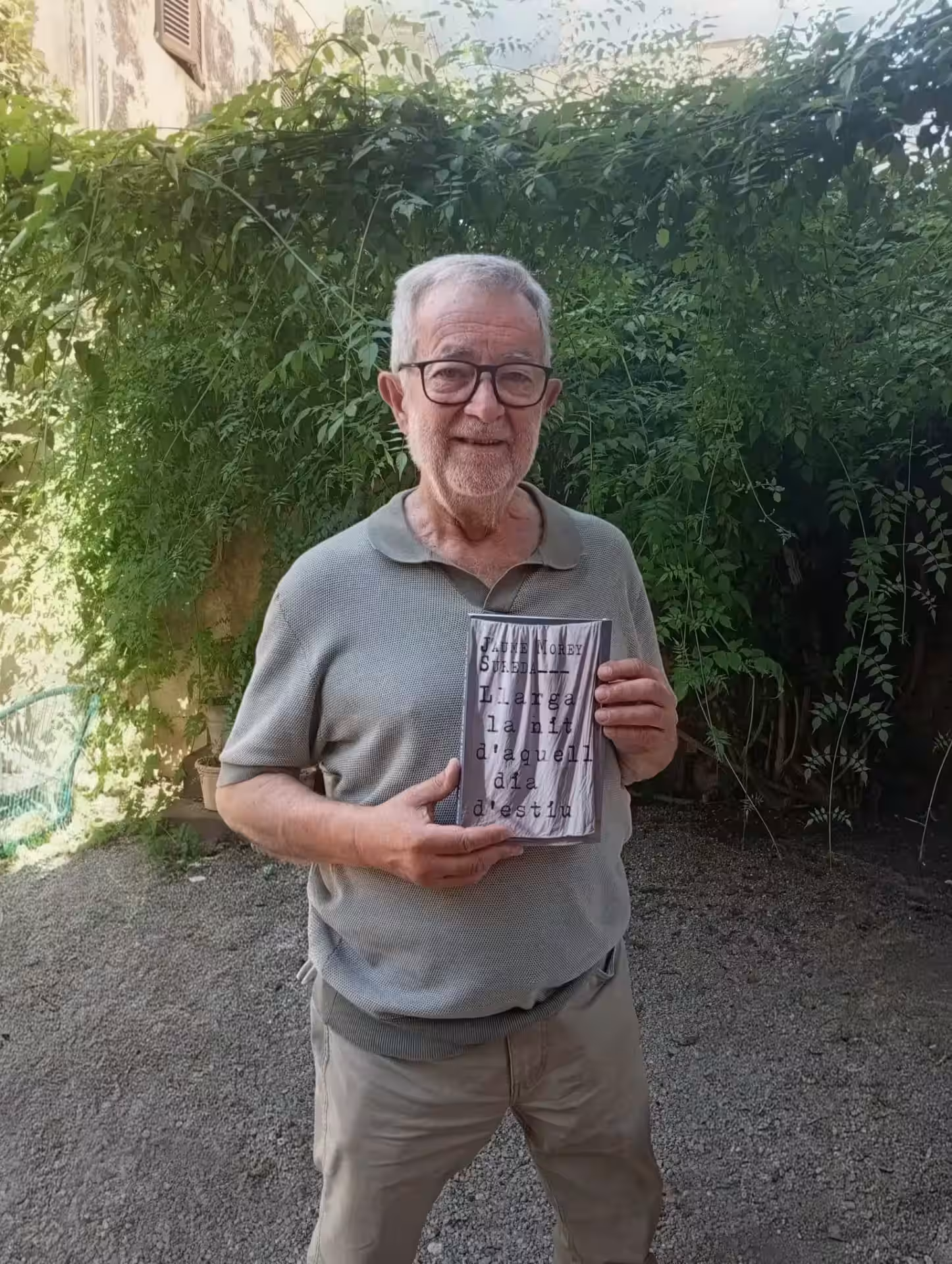 Jaume Morey Sureda: «Las historias de las familias se pueden convertir en una novela»