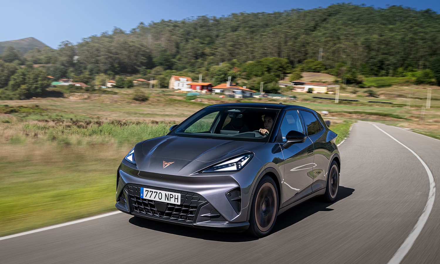 Prueba Cupra Raval Endurance: Diversión equilibrada con 211 CV