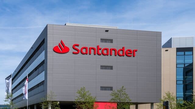 Banco Santander eleva un 10% su dividendo en efectivo: ¡Fechas clave para cobrarlo!