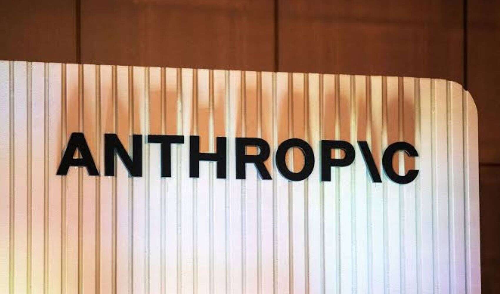Anthropic bloquea cinco intentos de utilizar su IA para desarrollar posibles armas biológicas