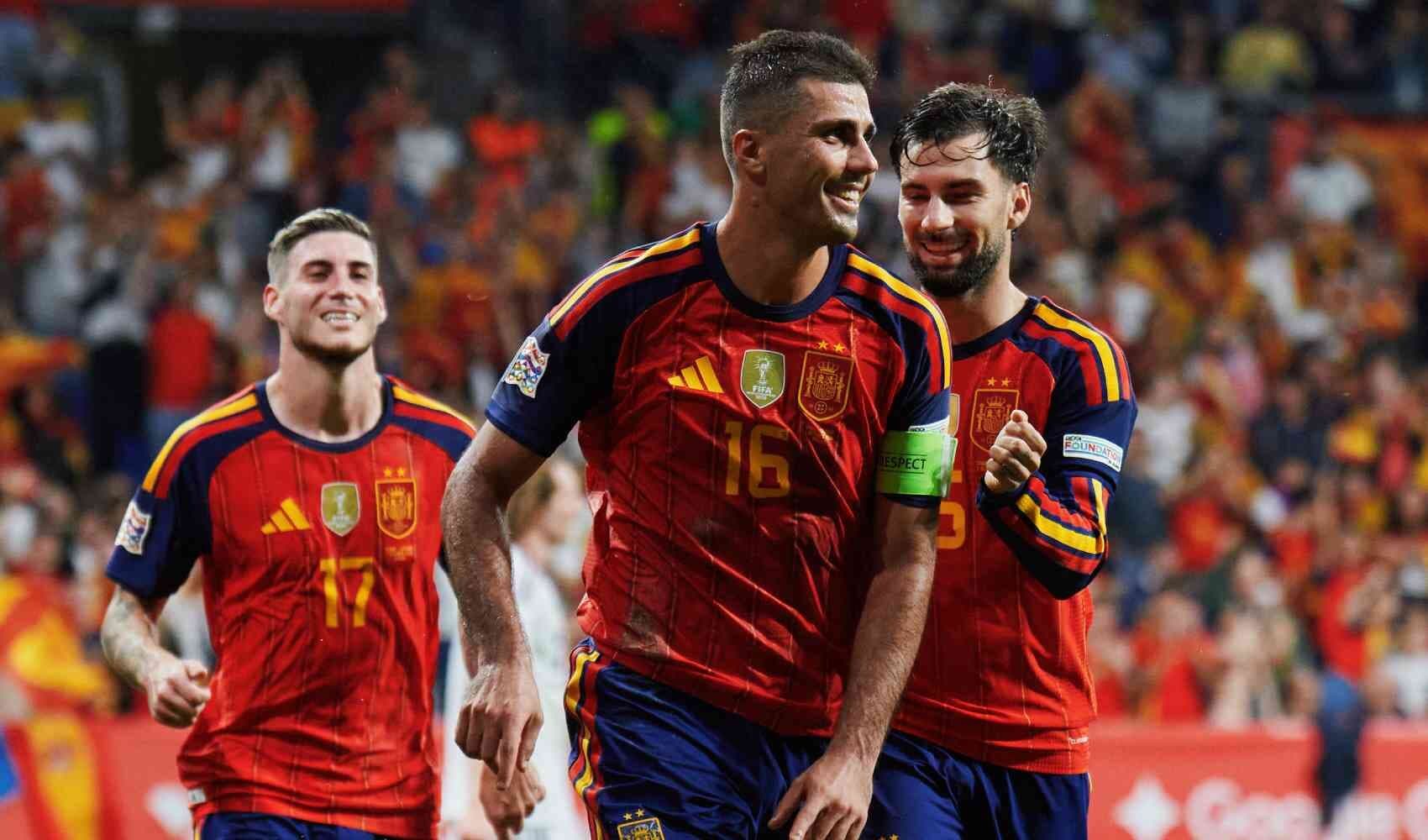 España derrota 3-1 a República Checa y suma 41 partidos invicta antes de citarse con Inglaterra