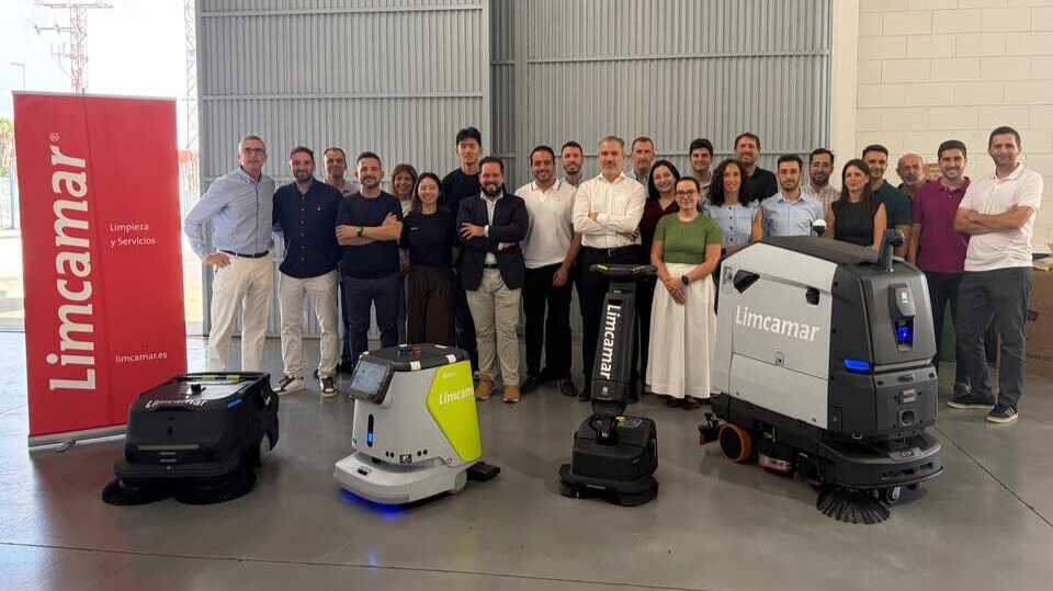 Limcamar, escenario español de la presentación del robot autónomo PUDU BG1