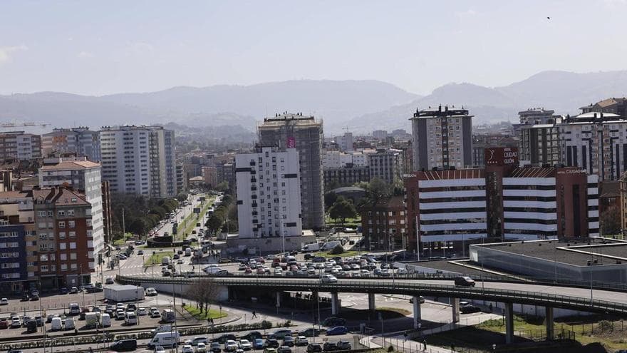 Las obras "críticas" plan de vías de Gijón: desvíos de colectores, suelos contaminados y "cortes" en el viaducto para derribarlo