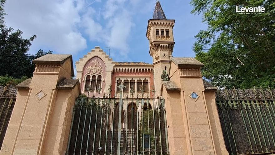 El alcalde de Paterna, sobre la operación para comprar el Chalet Cortina: «No queremos que pase como con otros edificios históricos valencianos»