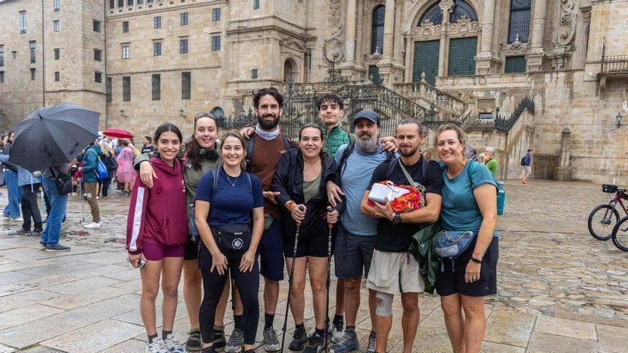 Todos juntos desde Australia hasta Santiago: un Camino por su madre