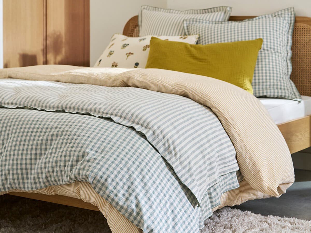 Ni Zara Home, ni El Corte Inglés: las cinco fundas nórdicas "estilo abuela" rebajadas más bonitas de este otoño
