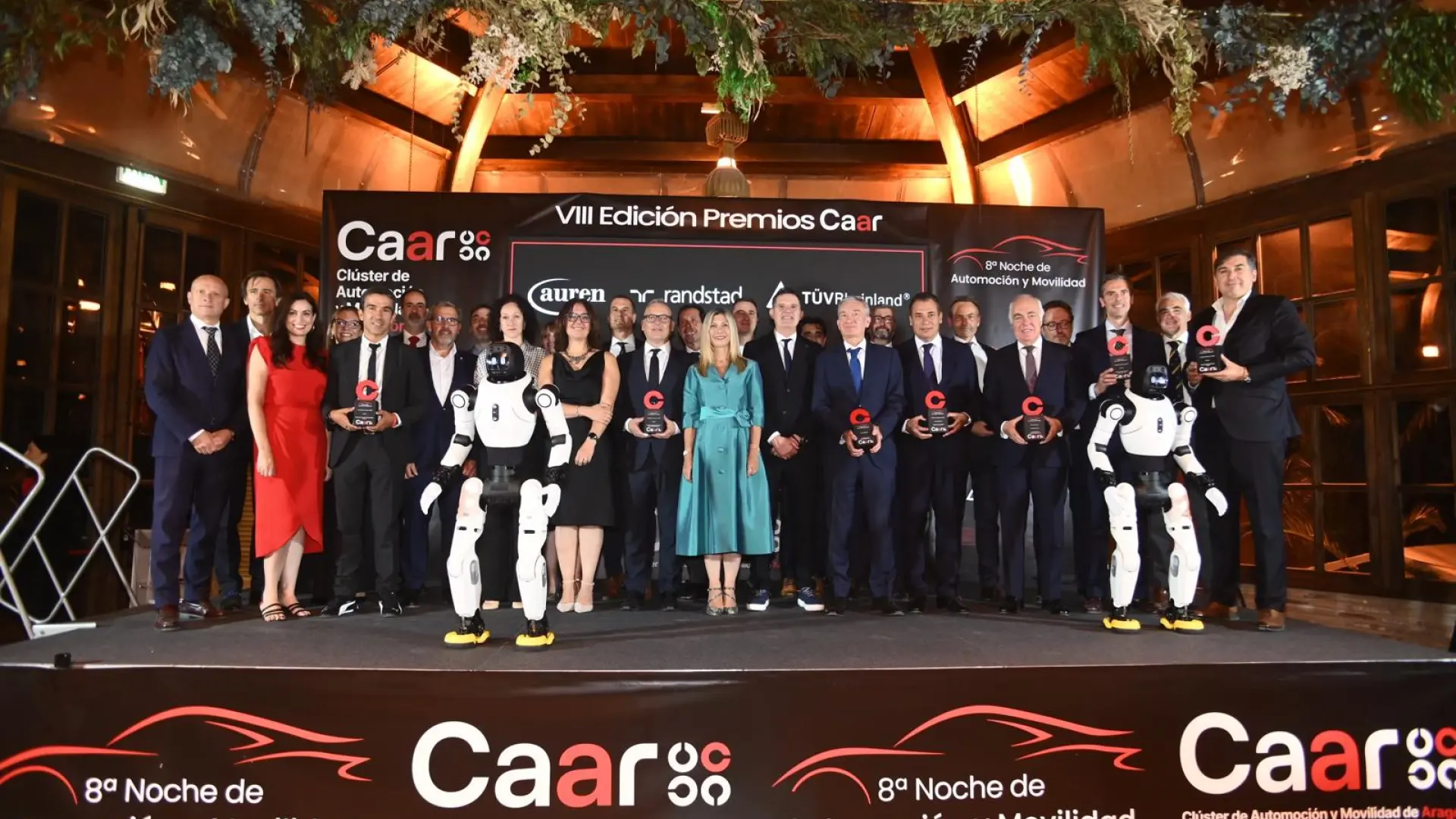 Las pymes aragonesas reivindican su liderazgo en innovación en la octava edición de la Noche de la Automoción en Zaragoza