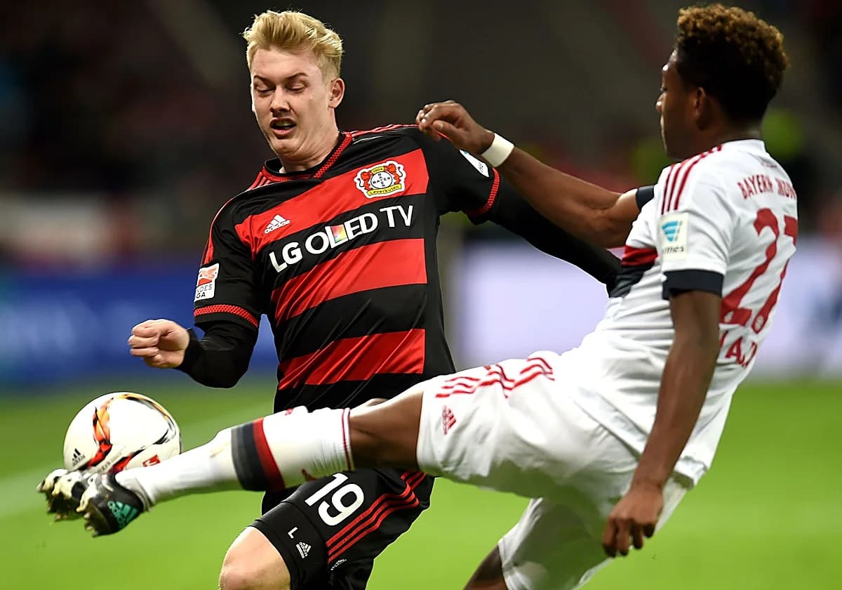 El entorno de Julian Brandt se reúne con la dirección deportiva del Betis